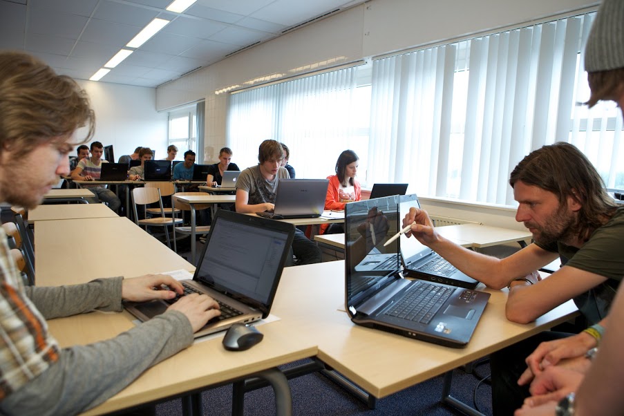 Einsatz von Maple T.A. bei der Amsterdam University of Applied Sciences verbessert die Erfolgsrate der Studierenden in den Prüfungen um 20 Prozent